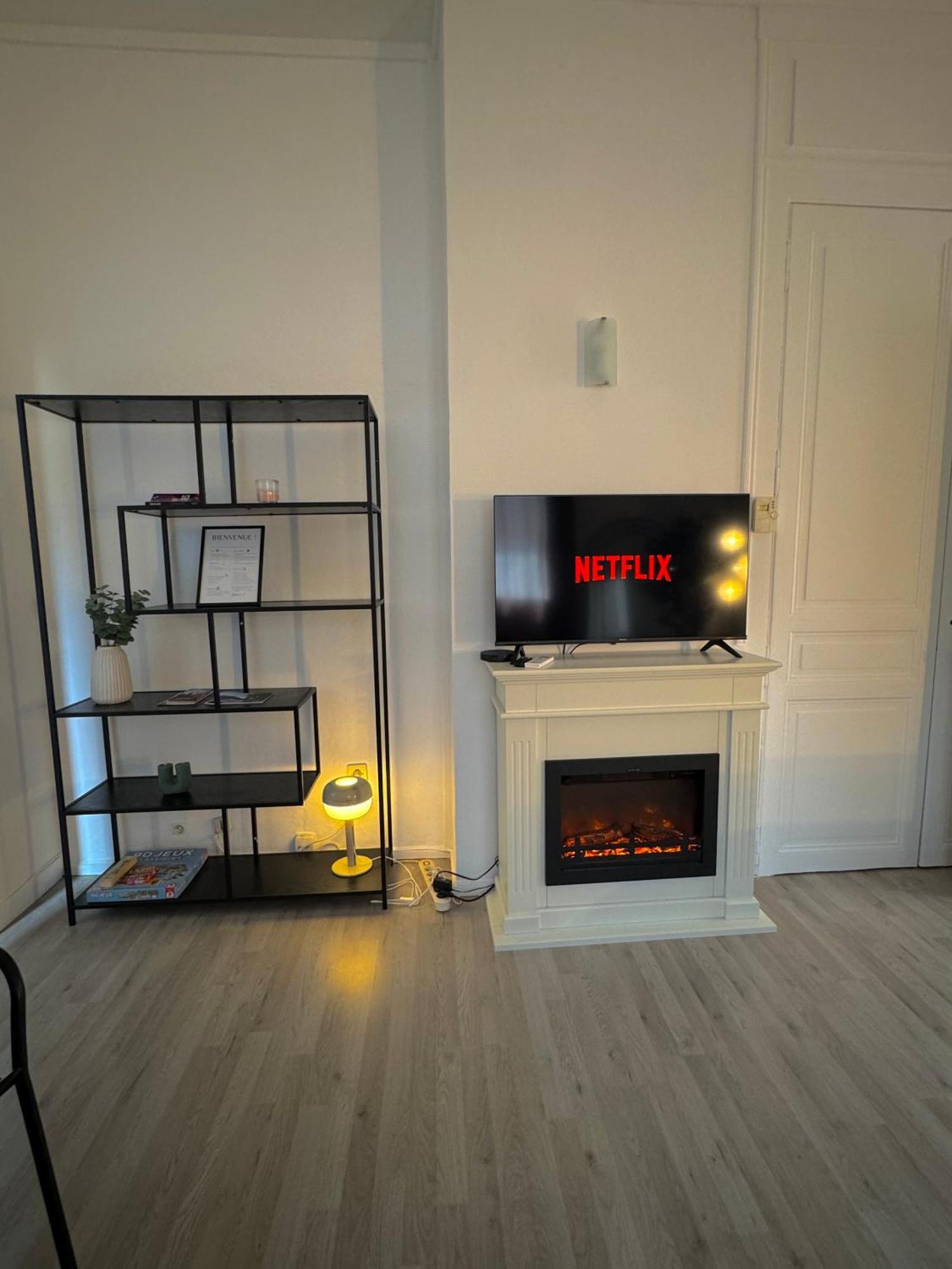 Appartement Centre-Ville ลิมอจส์ ภายนอก รูปภาพ
