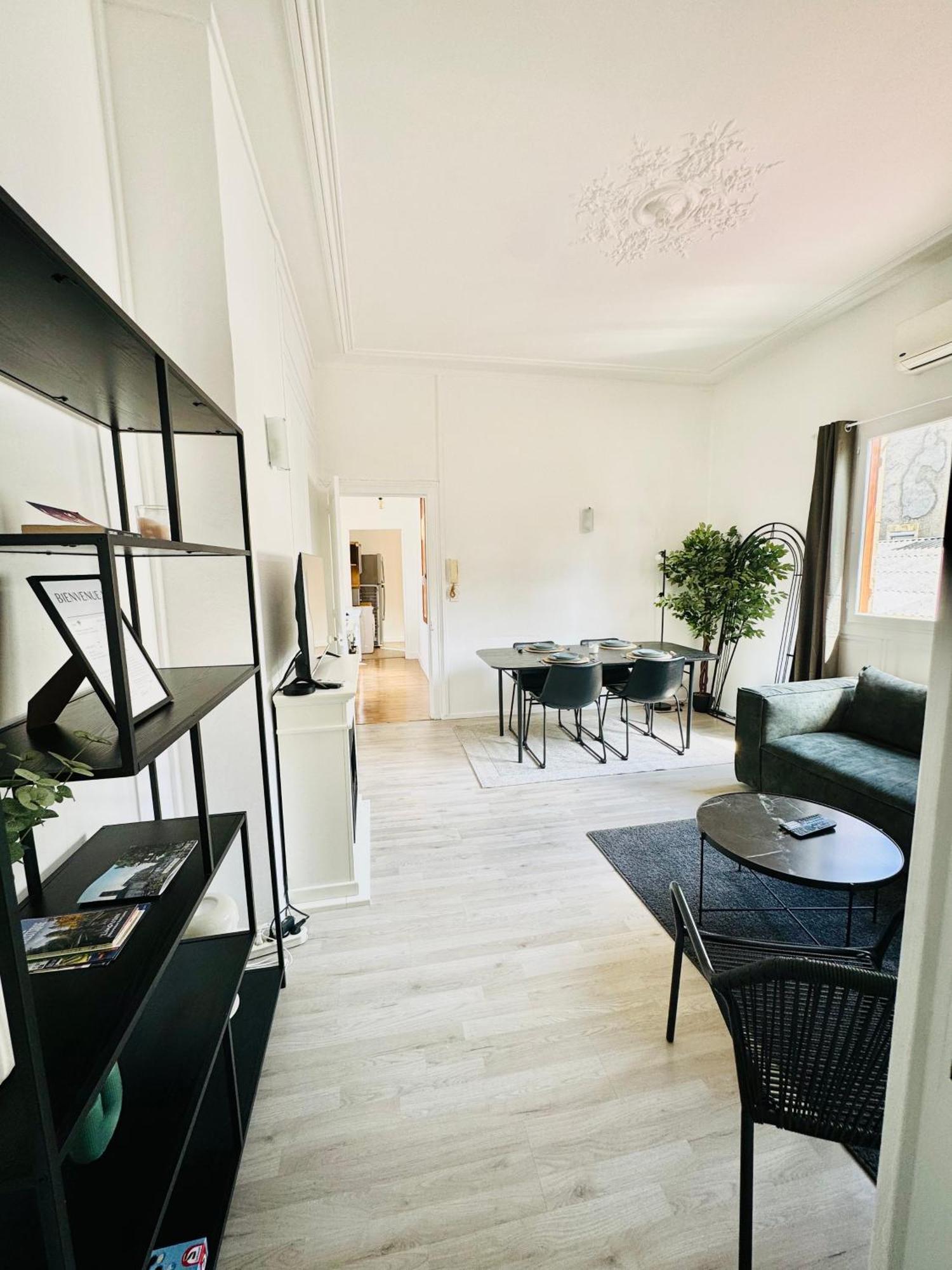 Appartement Centre-Ville ลิมอจส์ ภายนอก รูปภาพ